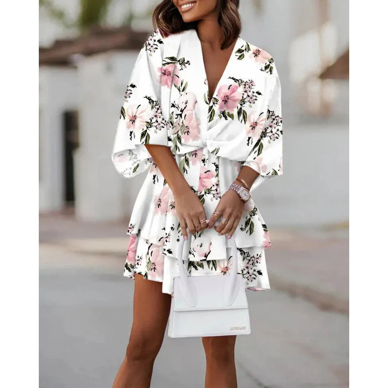 Fashion Print V-Neck Doll Sleeve Loose Cake Dress